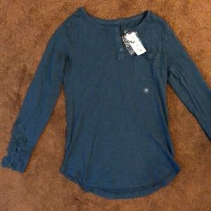 Long sleeve shirt